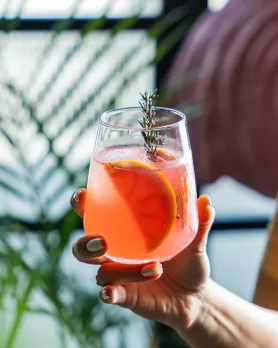Cooling Down in the City: Best Summer Dishes in the Mumbai's Best Restaurants