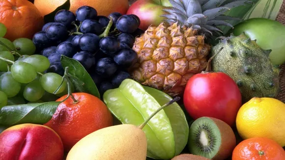 High-Calorie Fruits: এই ফলগুলিতে রয়েছে প্রচুর ক্যালোরি