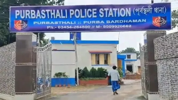 TMC MLA caught Purbasthali PS IC driver on charge of extortion: তোলাবাজির অভিযোগে পূর্বস্থলীর আইসির গাড়িচালককে ধরলেন তৃণমূল বিধায়ক