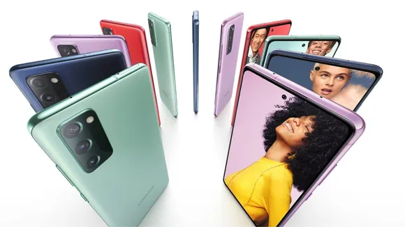 Smartphone Under Rs 30000