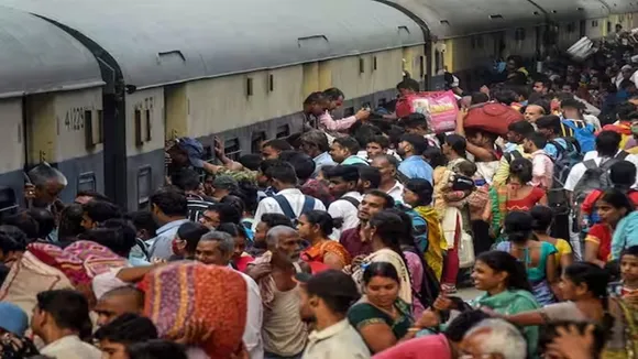 railway minister ashwini vaishnaw introduced the railways amendment bill 2024