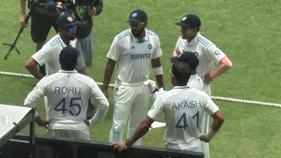 Bumrah questions Rohit's decision 