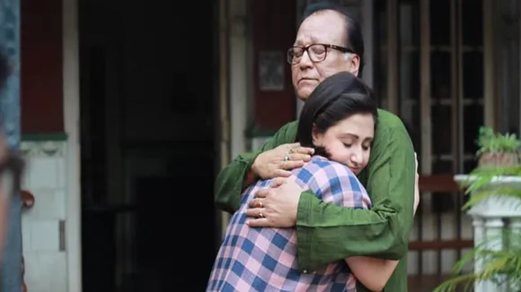 সন্তু মুখোপাধ্যায়ের জন্মদিনে আবেগপ্রবণ স্বস্তিকা 