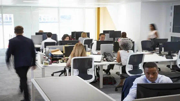 toxic coworkers,toxic colleague,tips to deal with toxic colleague,অফিসে সহকর্মীদের পিছনে লাগা থেকে বাঁচবেন কীভাবে 