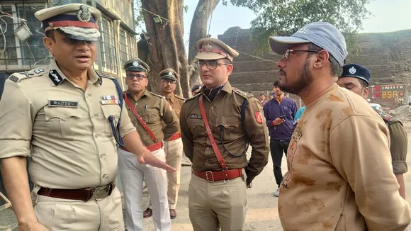 WB DGP Rajeev Kumar: পুলিশ সুপারের অফিসে উত্তরবঙ্গের আইজি, ডিআইজি সহ জেলা পুলিশের পদস্থ কর্তাদের সঙ্গে বৈঠক করেন রাজীব কুমার