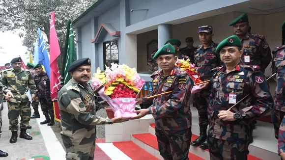 India-Bangladesh Border: সীমান্তে কাঁটাতার বসানো নিয়ে BSF-BGB বৈঠক