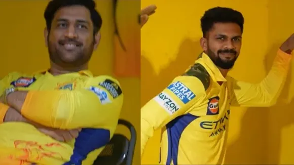 Chennai Super Kings: চেন্নাই সুপার কিংসের সর্বশেষ নাচের ভিডিওতে মহেন্দ্র সিং ধোনি (বাঁদিকে) এবং রুতুরাজ গায়কোওয়াড়