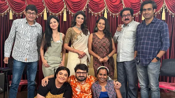 Amar Boss release, director shivaprasad Mukherjee and his team recited sukumar ray poem