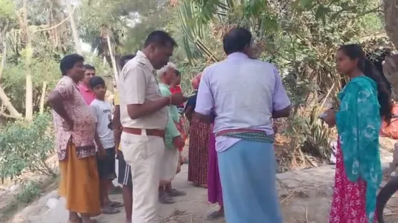 School teacher commits suicide in Kultali South 24 Parganas,কুলতলিতে শিক্ষকের আত্মহত্যা