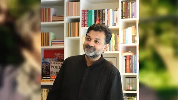 প্রায় দু'দিন হাসপাতালে ভর্তি থাকার পর বাড়ির পথে সৃজিত