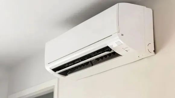 LG 2025 Model AI Convertible 2 Ton Split AC