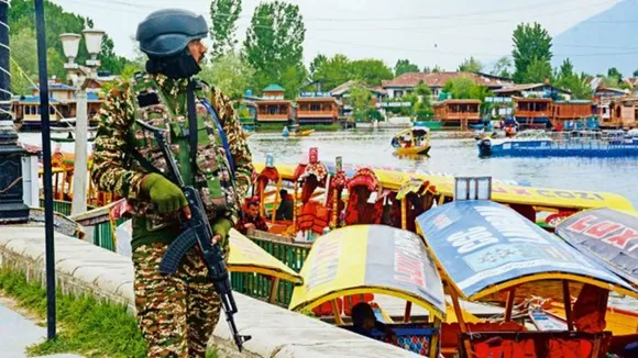 OPERATION SINDOOR, Army strikes, Army strikes in Pakistan, Army strikes Pakistan terror sites, Indian army, Army strikes PoK, Pakistan-occupied Kashmir, Pahalgam attack, Pahalgam terror attack, Pahalgam terrorist attack, Pahalgam terrorists, Indian army, india pakistan ties, india pakistan tensions, article 370, Indian army, Abrogation of Article 370, terrorism, terrorist attack, Kashmir attack, Jammu and Kashmir terrorist attack, Jammu and Kashmir,অপারেশন সিঁদুর,পাকিস্তানে হামলা ভারতের