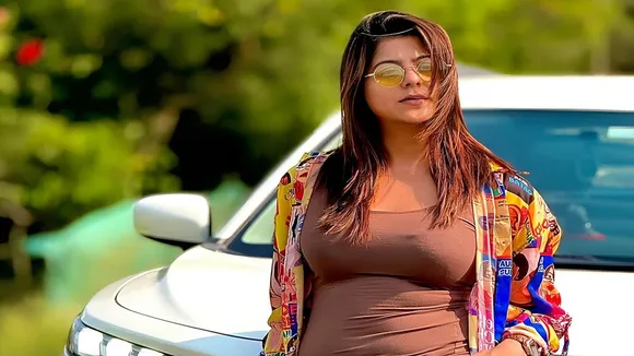 ওঁদের সংসার করতে দিন: অলিভিয়া