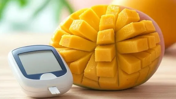 Diabetes fruit safety: ডায়াবেটিস রোগীদের জন্য আম কতটা নিরাপদ?
