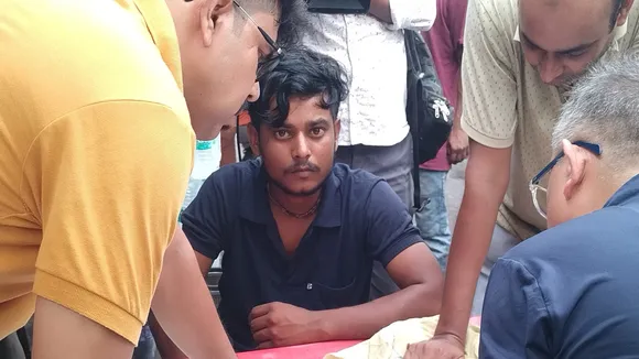 Ramkrishna Majhi arrested,  Esplanade cartridge seizure  ,Kolkata STF operation , Ketugram arms trafficking  ,Purba Bardhaman illegal arms,  Kolkata Police Special Task Force  ,Esplanade bus stand raid,  Arrest with ammunition,রামকৃষ্ণ মাঝি গ্রেফতার