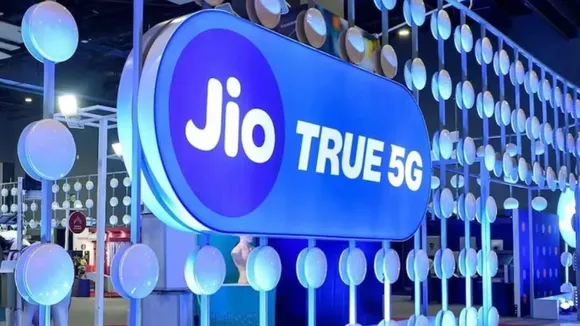 Reliance's plan: স্টারলিংকে টেক্কা দিতে আসরে জিও। 