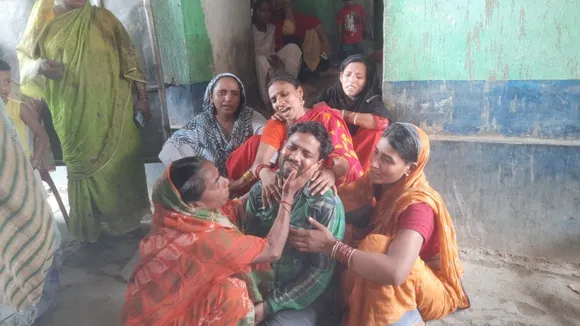 Murder  ,Youth's body  ,Brick wall,  Body concealed,  Newly built wall,  Evidence tampering , Homicide  ,Girlfriend murder,  Cement blocks,  Hidden tomb,খুন,  যুবকের দেহ  ,ইটের গাঁথুনি  ,দেহ লুকানো  ,নির্মাণাধীন দেয়াল  ,প্রমাণ লোপাট  ,হত্যাকাণ্ড  ,প্রেমিকা হত্যা  ,সিমেন্ট ব্লক  ,গোপন সমাধি