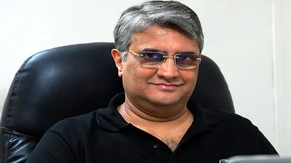 গাড়িচালককে ছুরিকাঘাত পরিচালকের