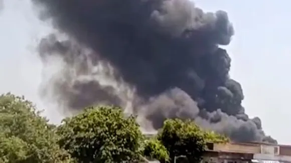 ahmedabad flight crash, ahmedabad airport, ahmedabad plane crash, ahmedabad airport newa, air india, air india flight crash, flight crash, Ahmedabad air plane news, air india news live,আহমেদাবাদে বিমান দুর্ঘটনা, এয়ার ইন্ডিয়ার বিমান বেঙে পড়ল, বিমান দুর্ঘটনা
