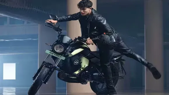 top-electric-bikes-under-1-lakh-performance-range-price