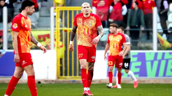 Alessandro Coppola East Bengal