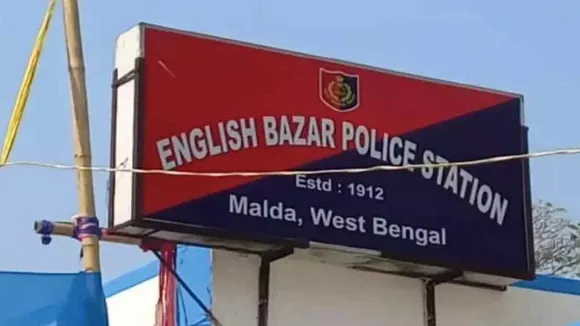 Malda drug smuggling  ,English Bazar woman arrested  ,Brown sugar seizure Malda,  Malda narcotics racket  ,Kaliachak drug factory  ,Malda police drug bust,  Female drug smuggler arrested,  Malda drug trafficking case  ,Bihar woman drug courier,  Malda drug arrest news  ,মালদা মাদক পাচার  ,ইংরেজবাজার মহিলা গ্রেফতার  ,ব্রাউন সুগার উদ্ধার  ,মালদা মাদক চক্র,  কালিয়াচক মাদক কারখানা,  মালদা পুলিশ অভিযান  ,মাদক সহ ধৃত মহিলা,  মালদা মাদক মামলা,  বিহার মহিলা মাদক পাচারকারী , মালদা মাদক গ্রেফতার খবর