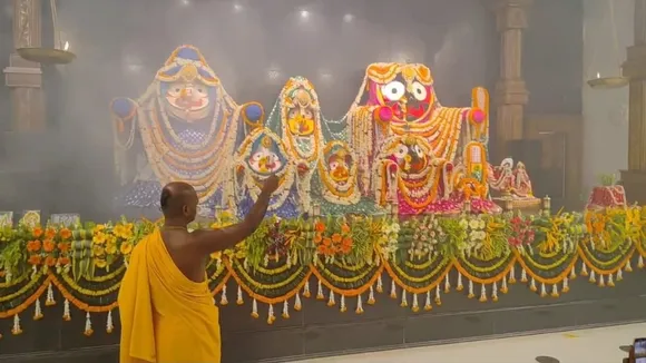 Jagannath Dev,  Digha Jagannath Temple,  Rath Yatra 2025,  Nabajouban Utsav  ,Netrotsav  ,Masi Bari,  Digha Rath Yatra,  Mamata Banerjee  ,Temple Puja Digha,  Devotee Darshan,জগন্নাথ দেব,  দীঘা জগন্নাথ মন্দির  ,রথযাত্রা ২০২৫,  নবযৌবন উৎসব , নেত্র উৎসব  ,মাসির বাড়ি  ,দীঘা রথযাত্রা,  মমতা বন্দ্যোপাধ্যায়,  দীঘা মন্দির, পূজা  ভক্তদের দর্শন,দিঘা