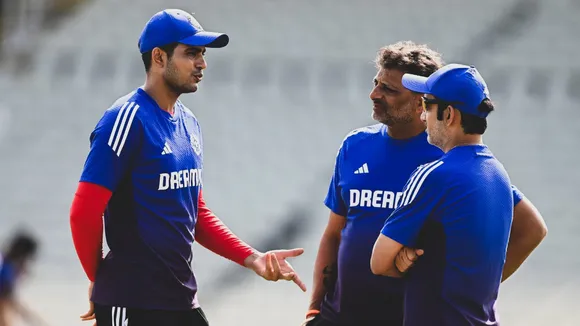 Shubman Gill in conversation with Gautam Gambhir