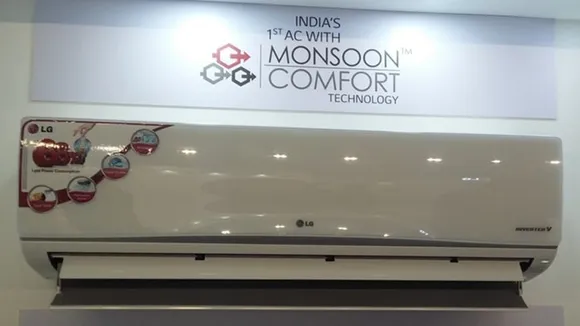 AC monsoon Care Tips , AC usage in monsoon, monsoon AC mistakes, AC dry mode benefits, AC temperature setting rain, how to save electricity with AC, AC maintenance monsoon, AC filter cleaning guide, AC safety during rain, reduce AC bill rainy season
