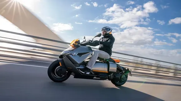 BMW CE 04 ,"electric vehicles,range,manufacturing,demand,market,bmw,speed,battery,features,ev,navigation,bmw ce 04,electric scooter,security,prices