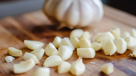 Garlic Skincare Tips