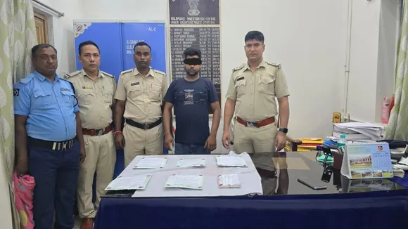 Malda,2 crore 50 lakh drug seizure,মালদায় ২ কোটি ৫০ লক্ষ টাকার মাদক উদ্ধার, Malda drug bust 2.5 kg seized 3 arrested,মালদায় ২.৫ কেজি মাদক উদ্ধার, ৩ গ্রেফতার ,Malda 2 crore drug recovery three arrests,মালদায় ২ কোটি টাকার মাদক উদ্ধার, ৩ জন গ্রেফতার Malda STF heroin seizure,3 crore 3 arrested,মালদায় STF হেরোইন উদ্ধার,৩ কোটি, ৩ জন গ্রেফতার ,Malda drug trafficking case,মালদা মাদক পাচার মামলা ,Kaliachak narcotics raid Malda,কালিয়াচক মাদক মালদা,Malda News