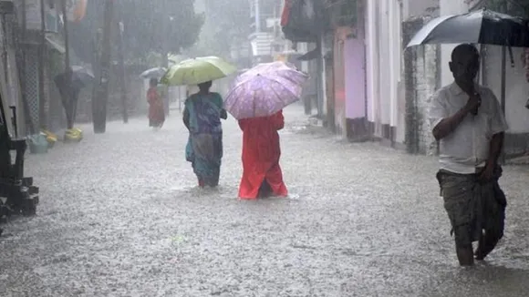 West Bengal weather update,  23 August 2025 rainfall  ,Heavy rain alert  ,South Bengal districts rain  ,North Bengal weather forecast  ,IMD warning West Bengal , Very heavy rainfall forecast  ,Bengal weather news  ,Thunderstorm and heavy rain , Flood risk in Bengal,পশ্চিমবঙ্গ আবহাওয়া আপডেট  ,২৩ অগাস্ট ২০২৫ বৃষ্টি  ,ভারী বৃষ্টির পূর্বাভাস,  দক্ষিণবঙ্গের জেলায় বৃষ্টি,  উত্তরবঙ্গের আবহাওয়া  ,আবহাওয়া দপ্তরের সতর্কতা,  অতি ভারী বৃষ্টি পশ্চিমবঙ্গ,  বাংলার আবহাওয়া খবর,  বজ্রঝড় ও ভারী বৃষ্টি,  বন্যার আশঙ্কা