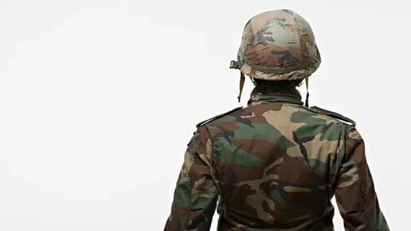 Army removed, TMC opens language protest stage at Dharmatala  ,TMC inaugurates Bengali language protest platform after army approval withdrawn  ,Language movement rally launched at Dharmatala post army withdrawal,  TMC sets up protest stage for Bengali language rights after army revokes permission,ধর্মতলায় সেনার অনুমতি শিথিল, খুলল তৃণমূলের ভাষা আন্দোলন মঞ্চ  ,সেনা সরিয়ে তৃণমূল বাংলা আন্দোলন মঞ্চ বসাল ধর্মতলায়,  ভাষা আন্দোলনের ঐক্যমঞ্চ খুলল সেনাসংহারিত স্থানেই,  ধর্মতলায় বাংলা ভাষার উপর হস্তক্ষেপের প্রতিবাদে তৃণমূলের মঞ্চ  ,সেনার অনুমতি প্রত্যাহার, নবান্ন অভিযানের ভাষা আন্দোলন শুরু