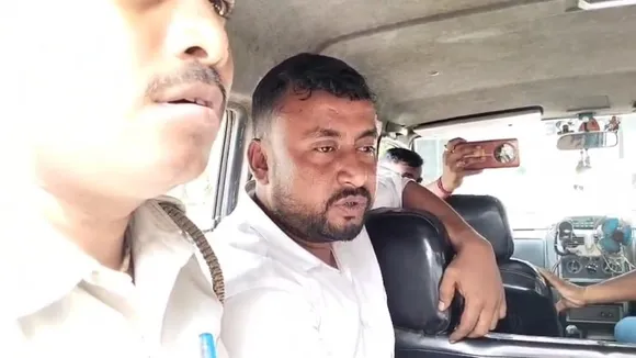 Bongaon,  North 24 Parganas  ,BJP leader arrested,  Gobinda Bhattacharya,  Police officer assaulted,  Bongaon police station,  Gaighata  ,Bongaon sub-divisional court,  TMC vs BJP , False case allegation,বনগাঁ  ,উত্তর ২৪ পরগনা  ,বিজেপি নেতা গ্রেফতার,  গোবিন্দ ভট্টাচার্য  ,পুলিশ কর্মী মারধর  ,বনগাঁ থানা  ,গাইঘাটা  ,বনগাঁ মহকুমা আদালত,  তৃণমূল বনাম বিজেপি  ,মিথ্যা মামলার অভিযোগ