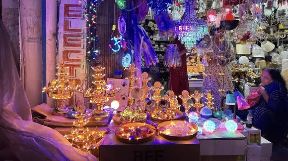 Ezra St Light Market 1