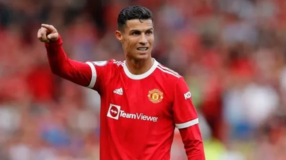 Cristiano Ronaldo: ক্রিশ্চিয়ানো রোনাল্ডো।