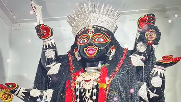 Shantipur Bamakali: শান্তিপুরের বামাকালী।