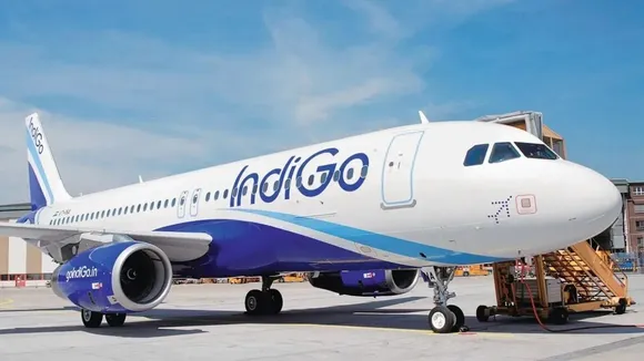 indigo-flight-emergency-landing-fuel-leak-kolkata-to-srinagar-varanasi