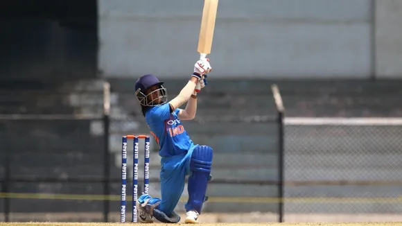 Jemimah Rodrigues: জেমিমা রডরিগেজ।