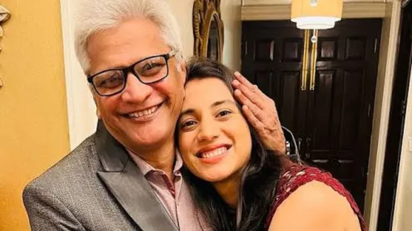 Smriti Manthana Father