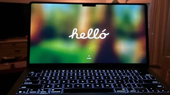 MacBook Air M4, Croma Black Friday sale, MacBook discount India, MacBook Air M4 price, Apple laptop deals, student offer MacBook, M4 MacBook Air features, Croma sale 2024, Apple Silicon M4, MacBook Air battery, MacBook Air display, MacBook Air performance