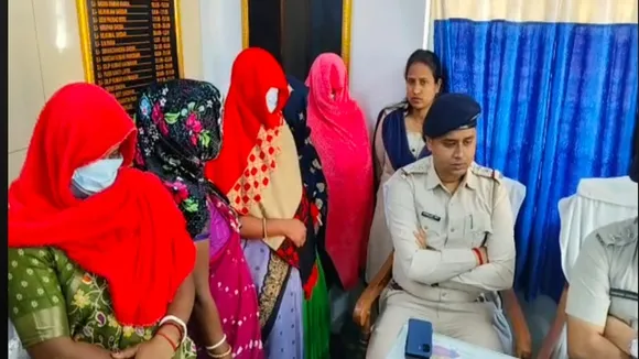 Purshura incident, Hooghly crime, NGO fraud, pregnant woman abduction attempt, five women arrested, Alor Disha NGO scam, Purshura police, Hooghly rural police, fake NGO racket, abduction attempt case, Mamoni Dalui case, Rajkumar Dalui complaint, West Bengal crime news