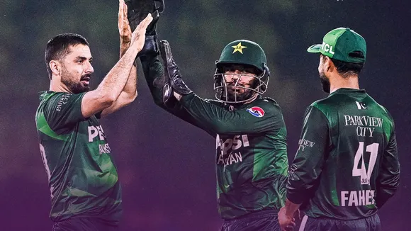 Pakistan Cricket Team (7)