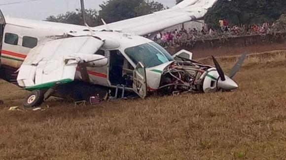 Odisha plane emergency landing, Rourkela aircraft accident, small plane crash Odisha, Bhubaneswar Rourkela flight, emergency landing near Jalda, Odisha aviation news, pilot injured plane crash, Rourkela airport news, fire brigade rescue operation, regional flight safety
