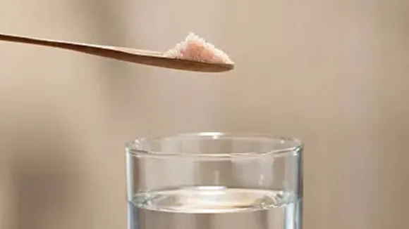 Sore Throat Relief: কাশির প্রাকৃতিক প্রতিকার কোনগুলো দেখে নিন।