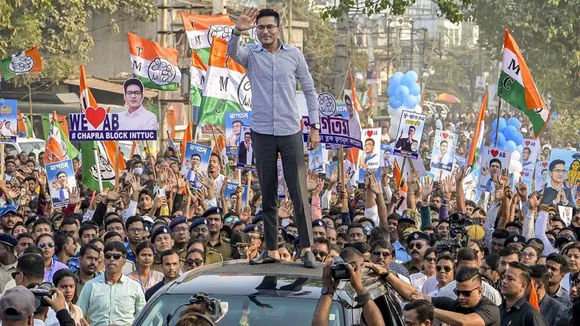 Abhishek Banerjee, Krishnanagar BJP Party Office, Illegal Land Occupation, WB Assembly Election 2026, Nadia Politics,Sujata Sarkar, Arjun Biswas, Chapra Roadshow, TMC vs BJP Bengal, Political Controversy, Krishnanagar Rajani Mukherjee Lane,অভিষেক বন্দ্যোপাধ্যায়, কৃষ্ণনগর বিজেপি পার্টি অফিস, জমি দখল বিতর্ক, সুজাতা সরকার, বিধানসভা নির্বাচন ২০২৬,অর্জুন বিশ্বাস, চাপড়া রোড শো, তৃণমূল বনাম বিজেপি, অবৈধ নির্মাণ, রাজনৈতিক তরজা, নদিয়া সংবাদ, পুলিশি নিষ্ক্রিয়তা