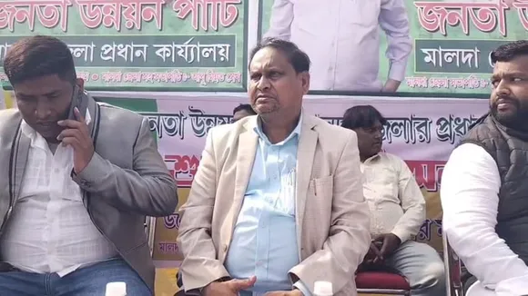 Malda politics  ,Humayun Kabir statement,  Janata Unnayan Party,  West Bengal Assembly Election 2026  ,Malda assembly seats,  Congress alliance West Bengal,  CPI(M) ISF alliance  ,AIMIM alliance possibility,  Isha Khan Chowdhury reaction  ,BJP counter attack Bengal  ,Unemployment issue Malda Murshidabad,  English Bazar political news,মালদা রাজনীতি,  হুমায়ুন কবীর  ,জনতা উন্নয়ন পার্টি  ,২০২৬ বিধানসভা নির্বাচন  ,মালদা বিধানসভা আসন  ,কংগ্রেস জোট রাজনীতি  ,সিপিএম আইএসএফ জোট  ,মিম জোট সম্ভাবনা  ,ইশা খান চৌধুরী মন্তব্য  ,বিজেপির পাল্টা কটাক্ষ  ,মালদা মুর্শিদাবাদ বেকারত্ব , ইংলিশবাজার রাজনৈতিক খবর