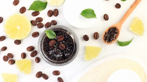 Underarm Darkening Remedy: বগলের কালো দাগ করুন।