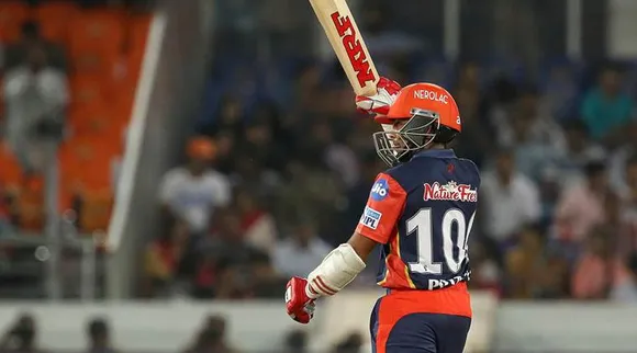 Sunrisers Hyderabad go from strength-to-strength, Delhi Daredevils sink closer to rock bottom